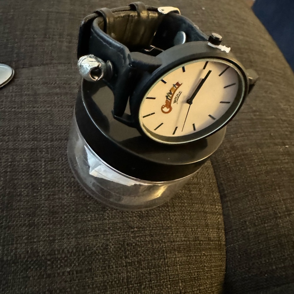 Captivate Watch